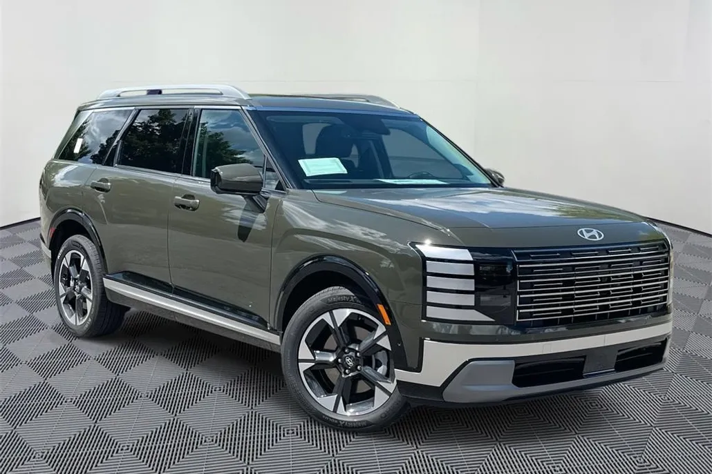 2026 Hyundai Palisade Limited photo 1