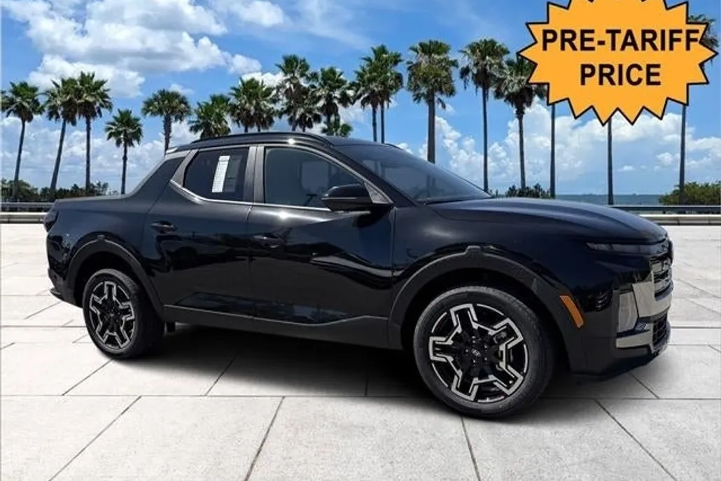 2025 Hyundai Santa Cruz Limited photo 1
