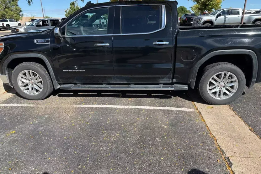2020 Gmc Sierra 1500 SLT photo 1