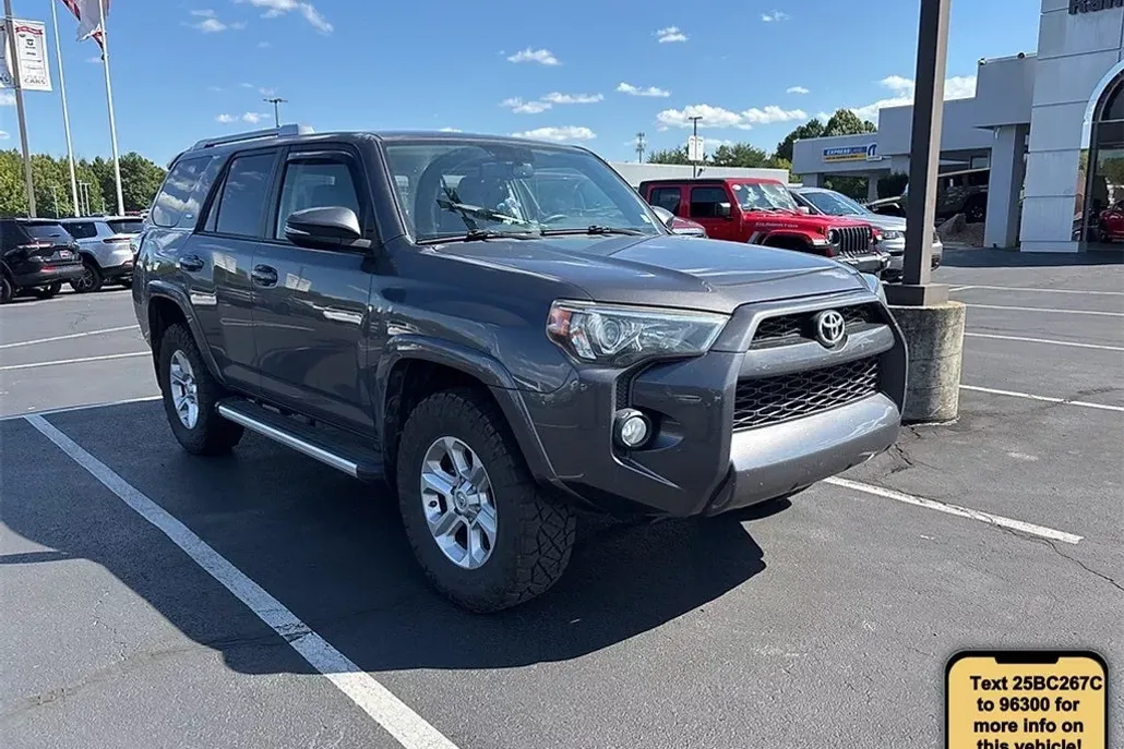 2018 Toyota 4Runner SR5 Premium photo 1