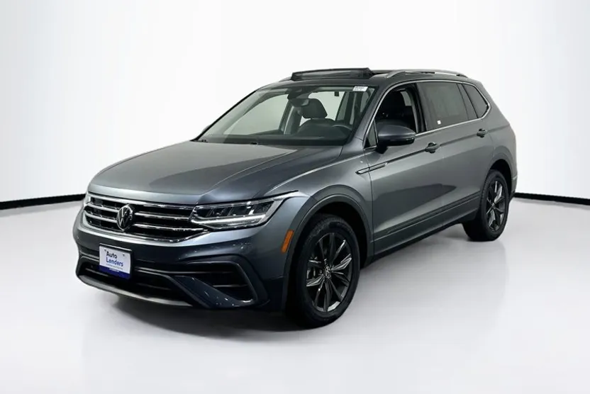 2022 Volkswagen Tiguan SE photo 1