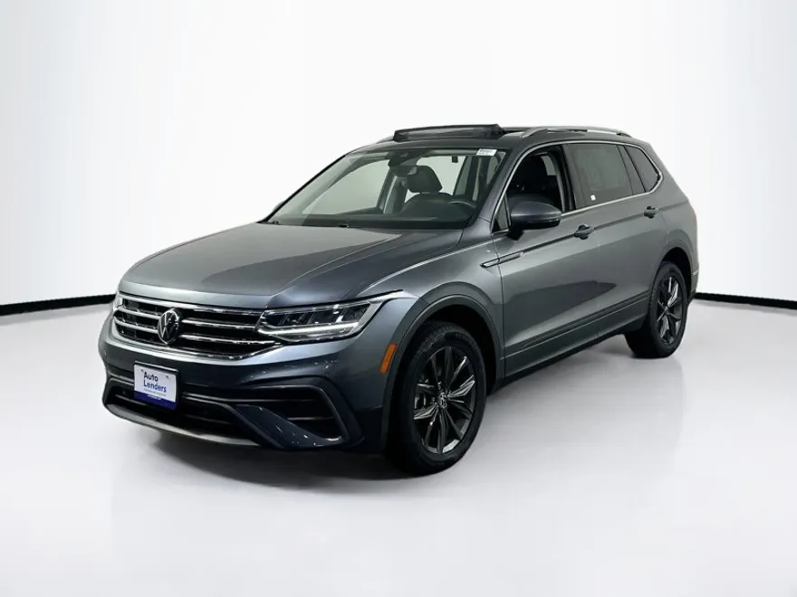2022 Volkswagen Tiguan SE photo 1