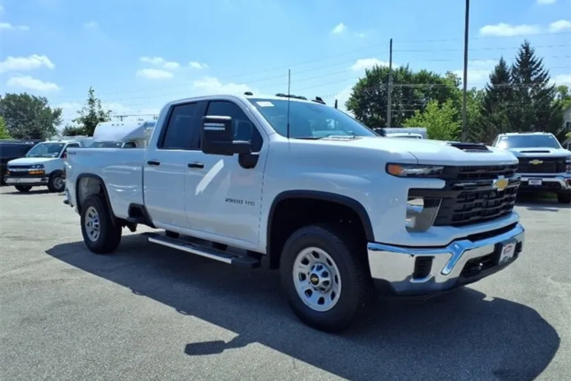 2025 Chevrolet Silverado 2500HD photo 1