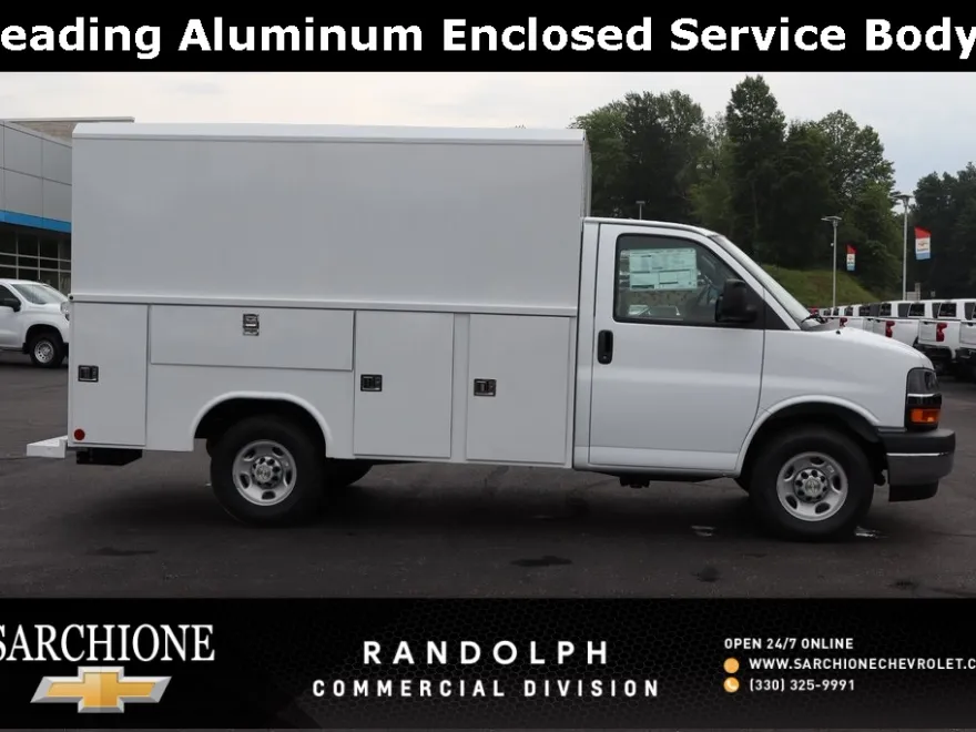 2025 Chevrolet Express 3500 Work Van photo 1