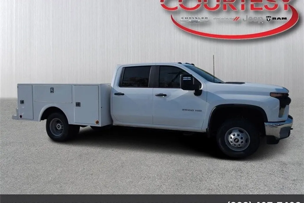 2021 Chevrolet Silverado 3500HD Work Truck photo 1