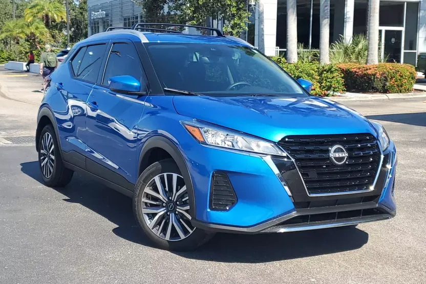 2024 Nissan Kicks SV photo 1
