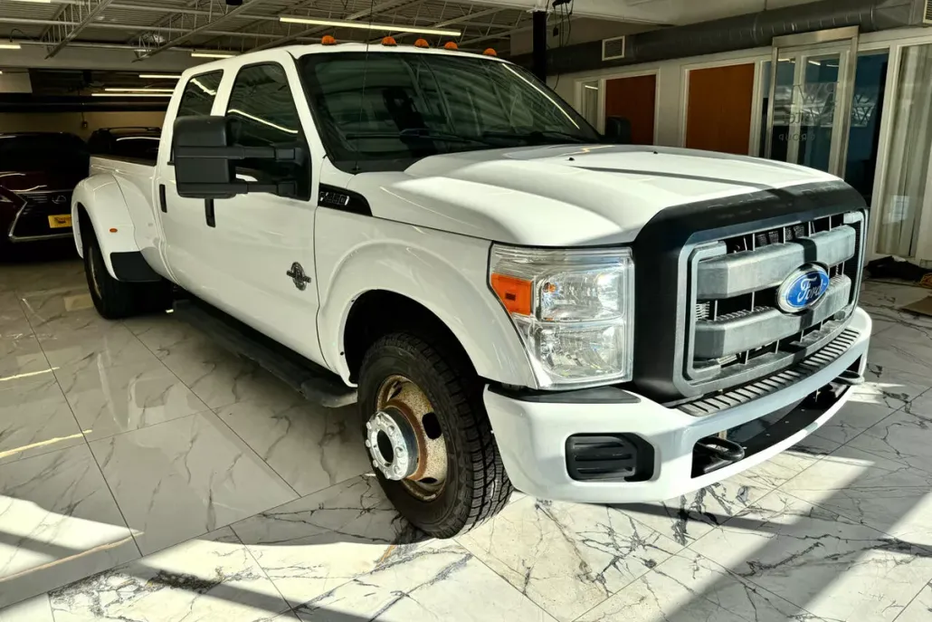 2016 Ford F-350 XL photo 1