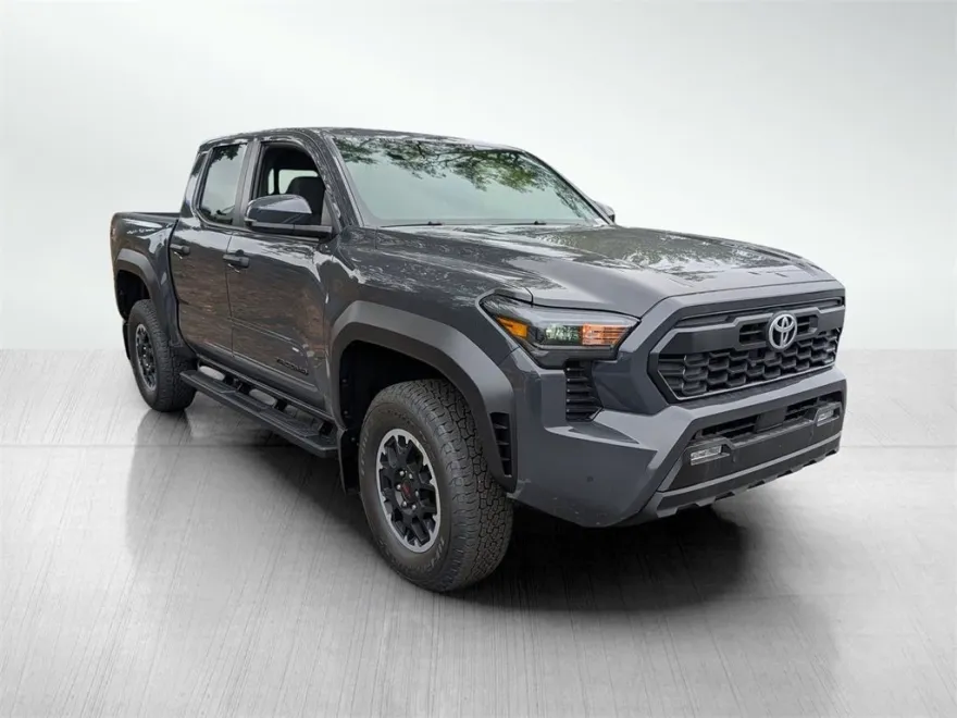 2025 Toyota Tacoma TRD Off-Road photo 1