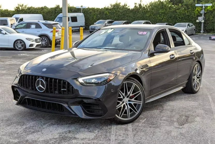2025 Mercedes Benz C AMG 63 S E PERFORMANCE photo 1