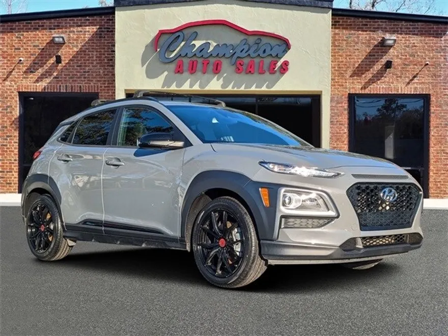 2021 Hyundai Kona SEL Plus photo 1