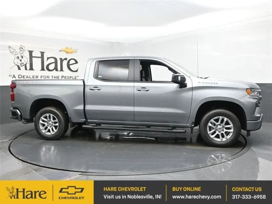 2025 Chevrolet Silverado 1500 RST photo 1