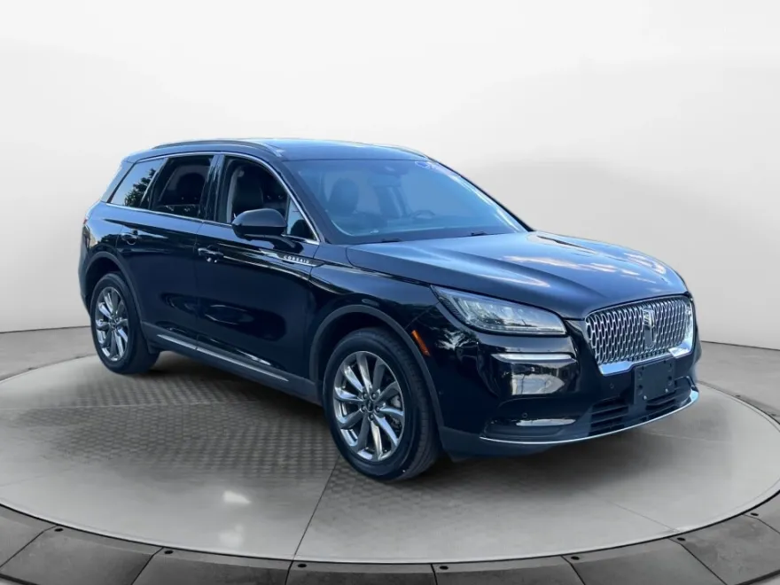2022 Lincoln Corsair Standard photo 1