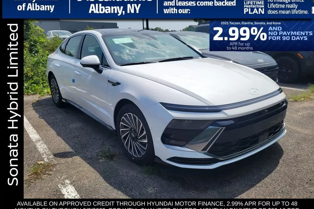 2025 Hyundai Sonata Hybrid Limited photo 1