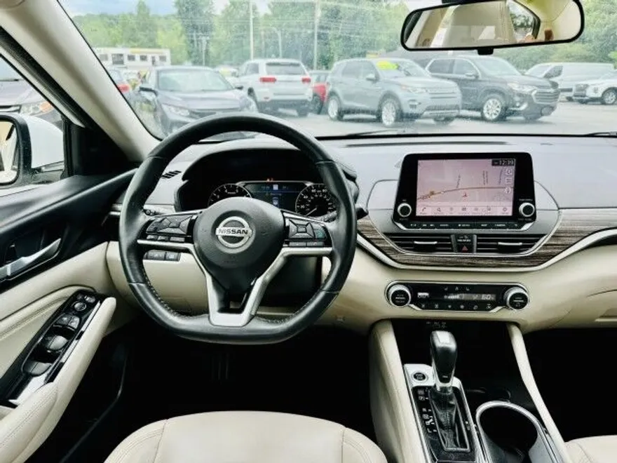 2021 Nissan Altima 2.5 SL photo 10
