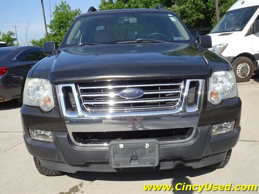 2008 Ford Explorer Sport Trac XLT photo 1