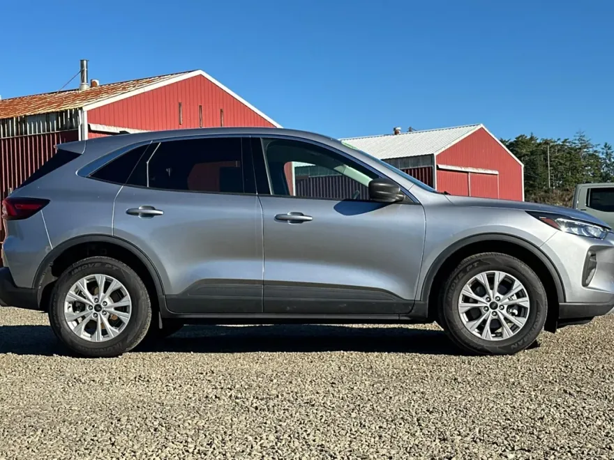 2023 Ford Escape Active photo 1