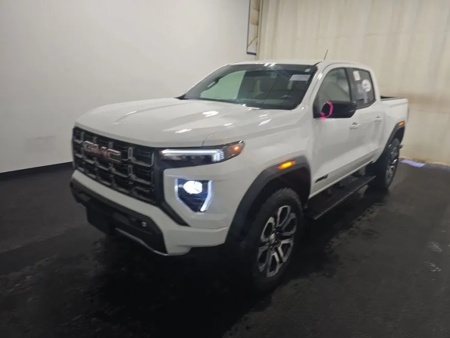 2023 Gmc Canyon AT4 photo 1