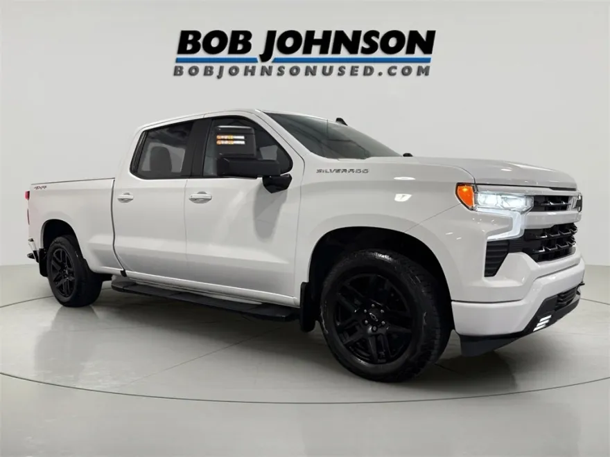 2023 Chevrolet Silverado 1500 RST photo 1