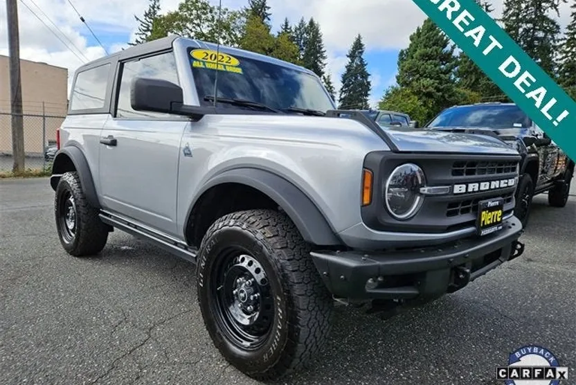 2022 Ford Bronco Base photo 1
