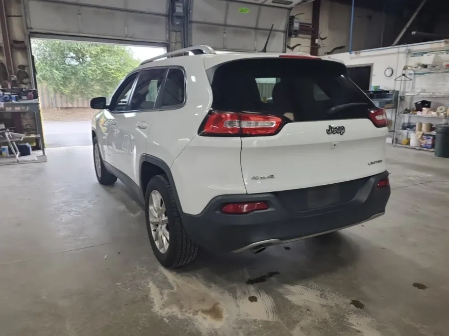 2015 Jeep Cherokee Limited photo 1
