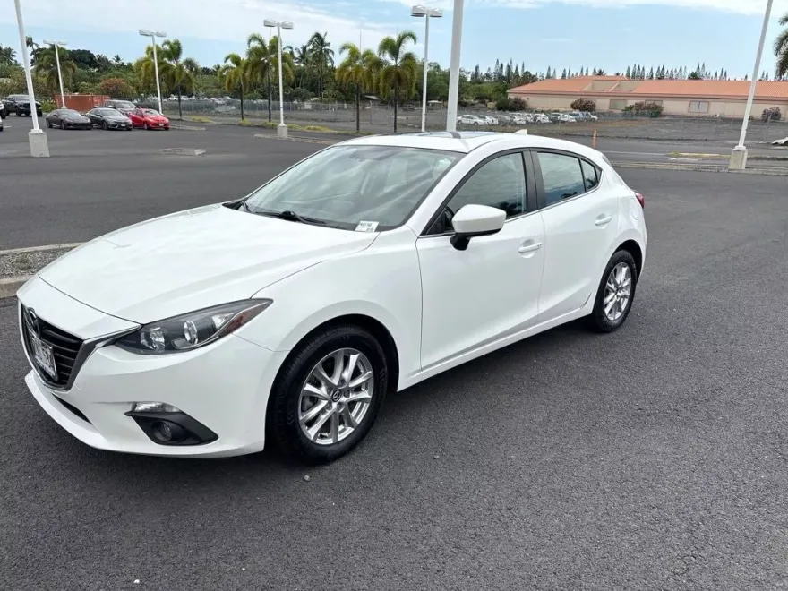 2016 Mazda Mazda3 Grand Touring photo 1