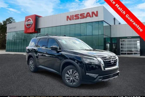 2025 Nissan Pathfinder SV photo 1