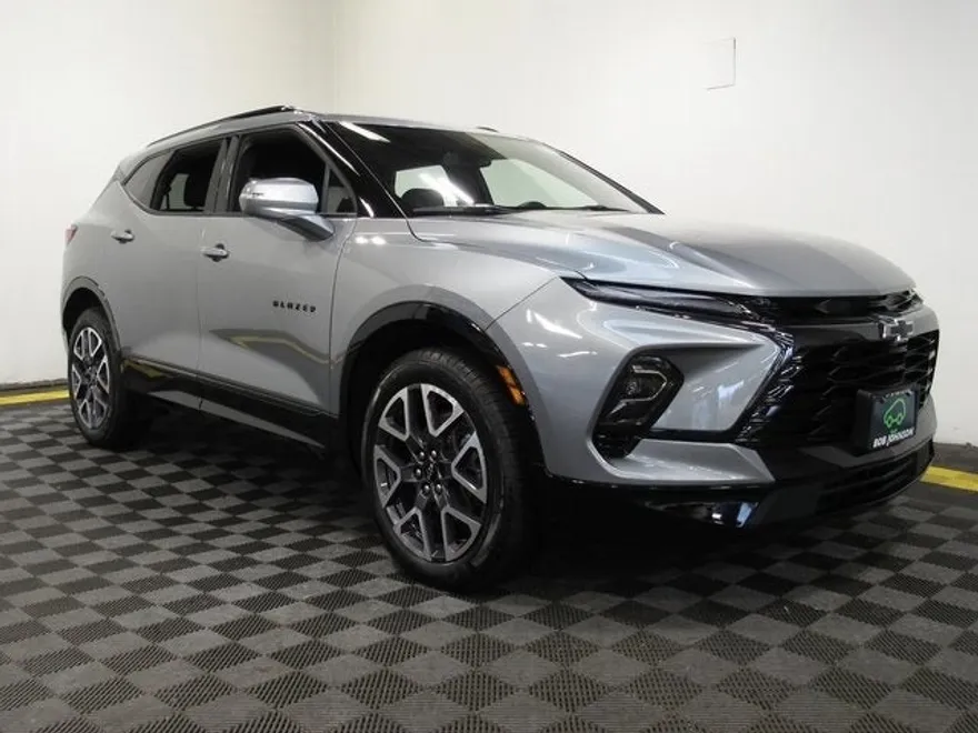 2024 Chevrolet Blazer RS photo 1