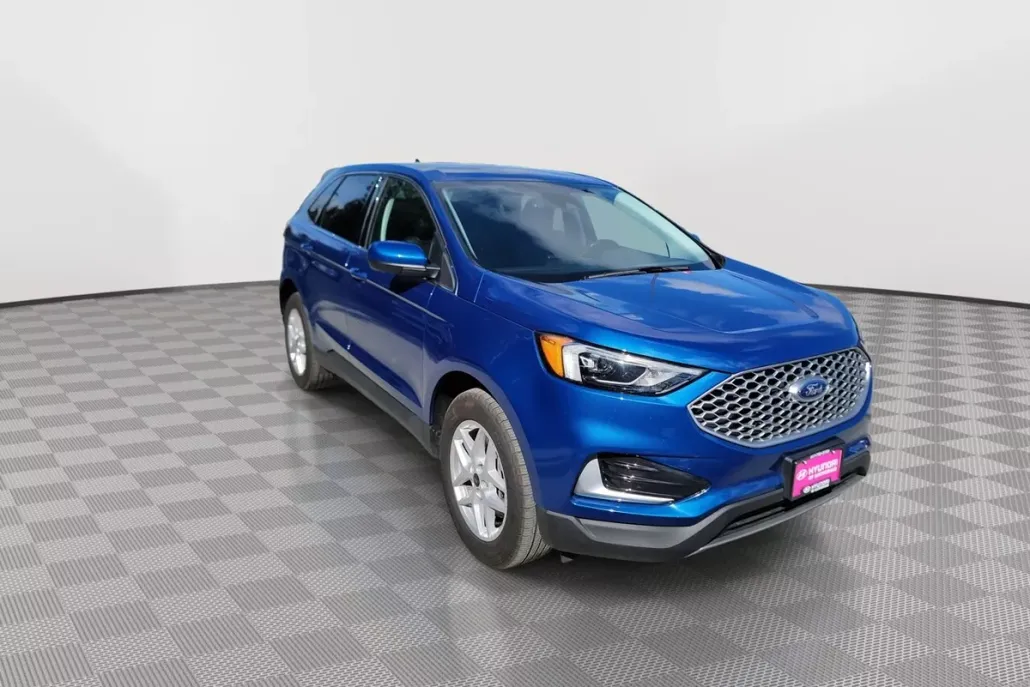 2023 Ford Edge SEL photo 1