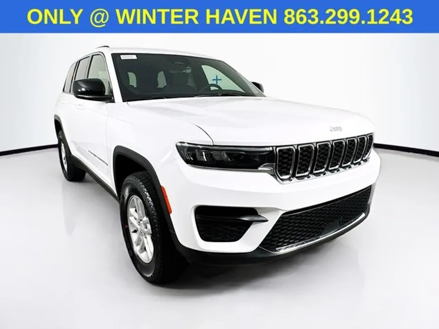 2025 Jeep Grand Cherokee Laredo photo 1