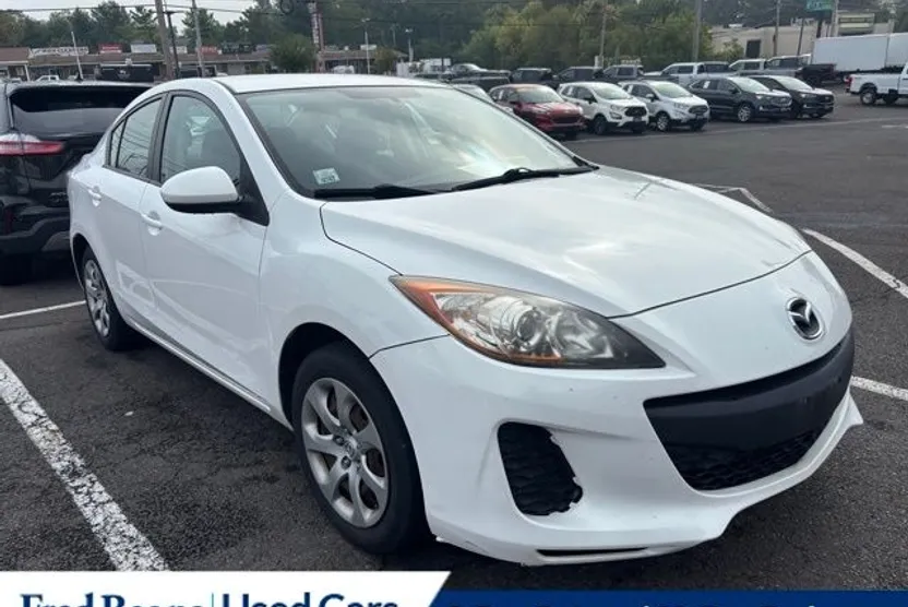 2012 Mazda Mazda3 i Sport photo 1