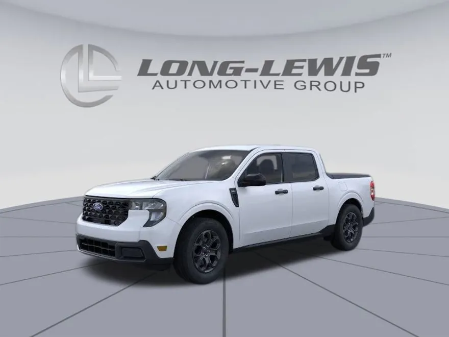 2025 Ford Maverick XLT photo 1