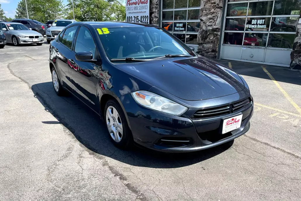 2013 Dodge Dart SE photo 1