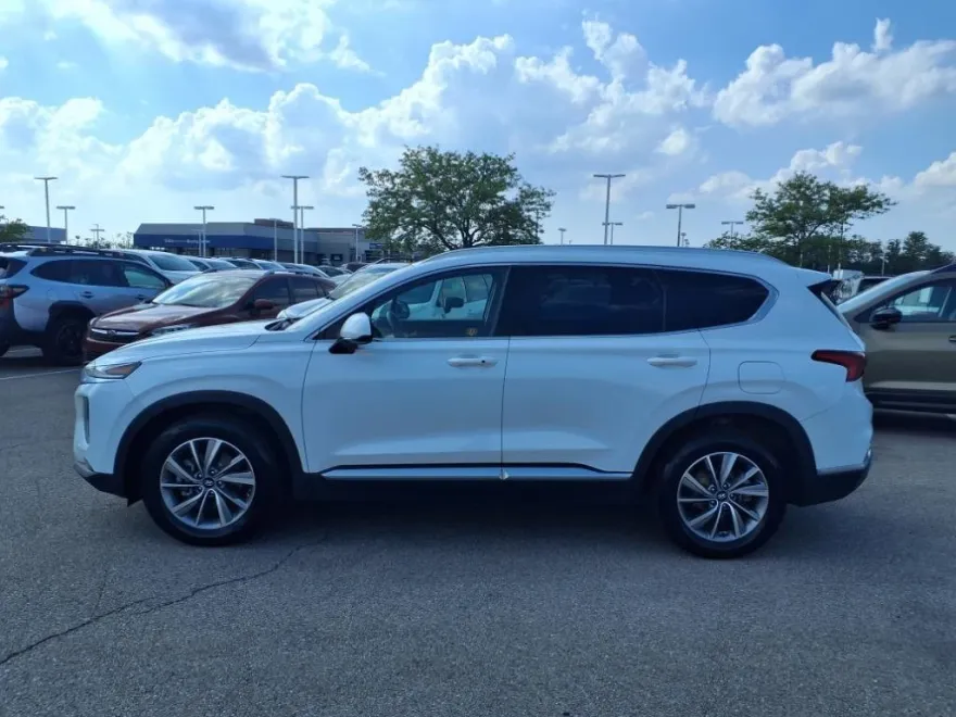 2020 Hyundai Santa Fe SEL photo 1