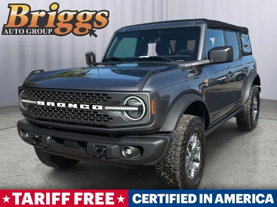 2022 Ford Bronco Badlands photo 1