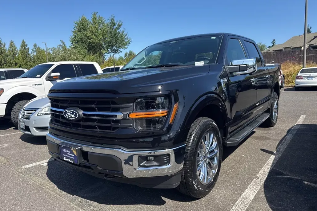 2024 Ford F-150 XLT photo 1