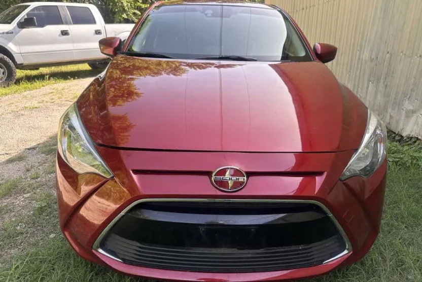 2016 Scion iA photo 1