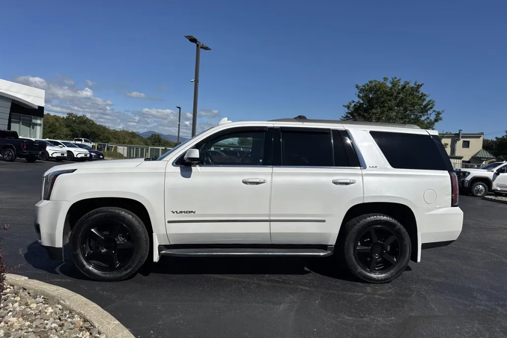 2018 Gmc Yukon SLT photo 1
