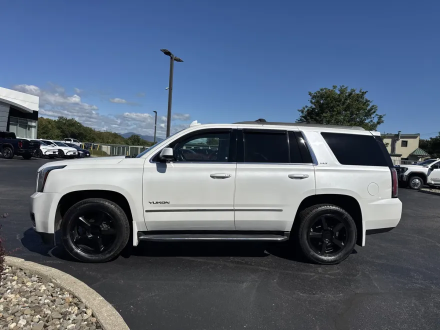 2018 Gmc Yukon SLT photo 1