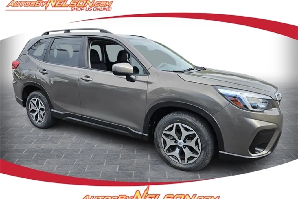 2021 Subaru Forester Premium photo 1