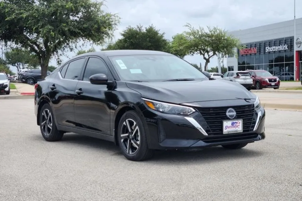 2025 Nissan Sentra SV photo 1