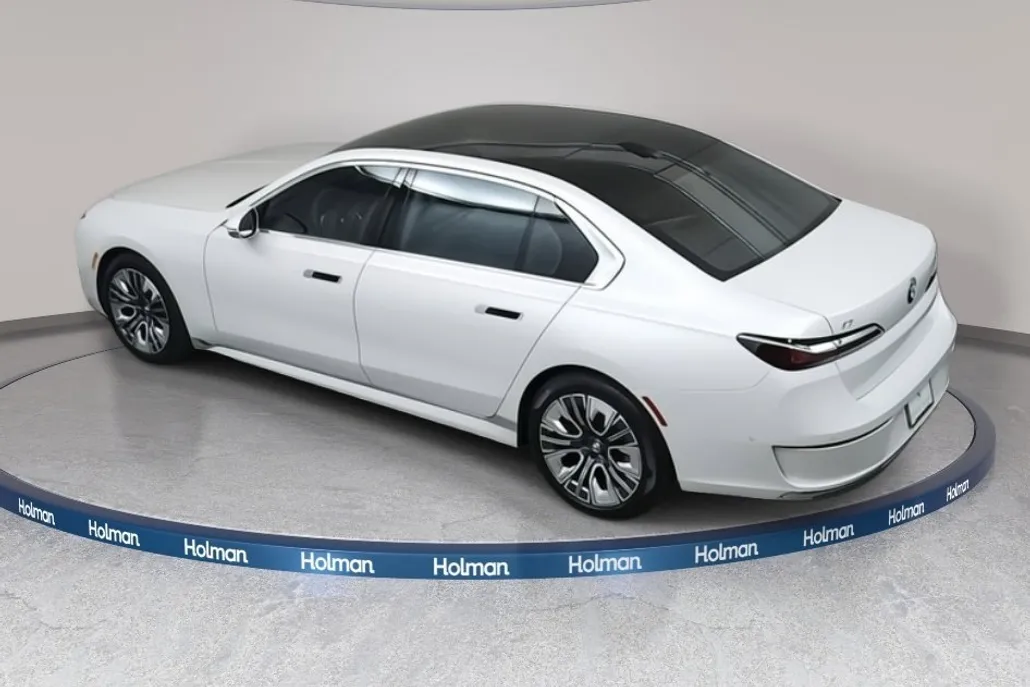 2024 Bmw i7 xDrive60 photo 1