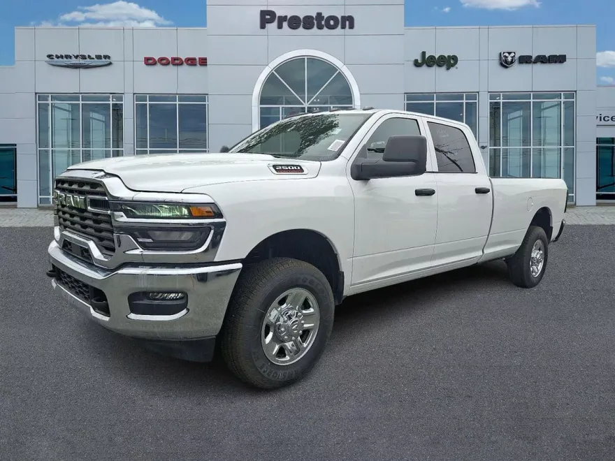 2025 Ram 2500 Tradesman photo 1