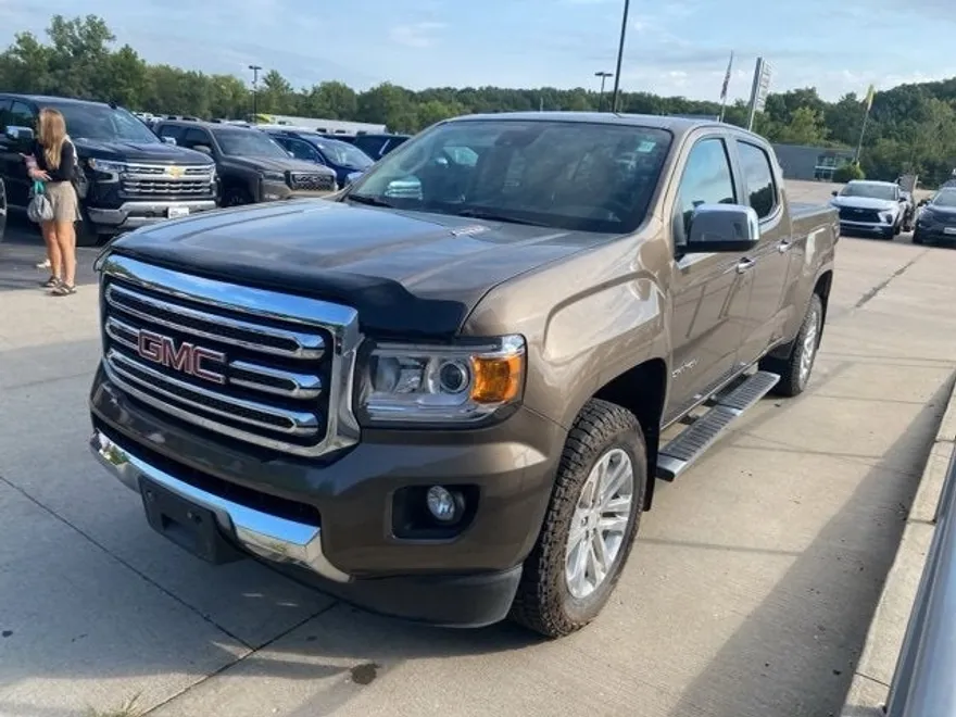 2017 Gmc Canyon SLT photo 1