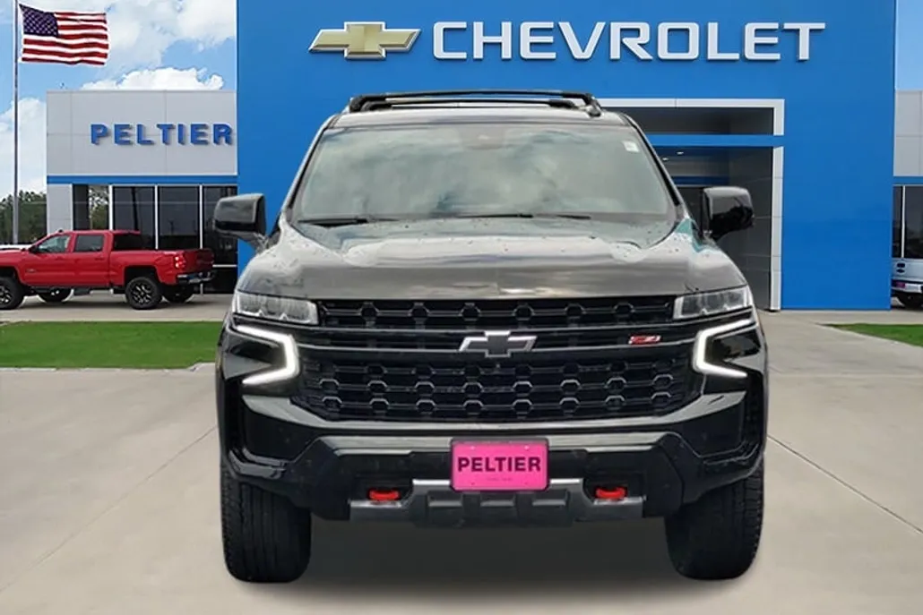2023 Chevrolet Tahoe Z71 photo 1