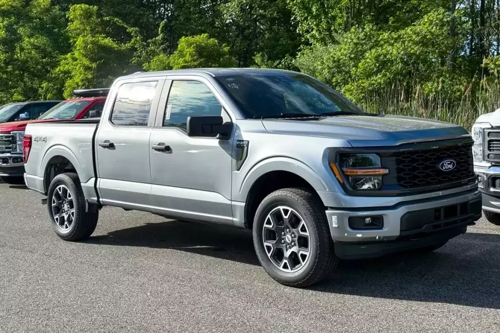 2025 Ford F-150 STX photo 1