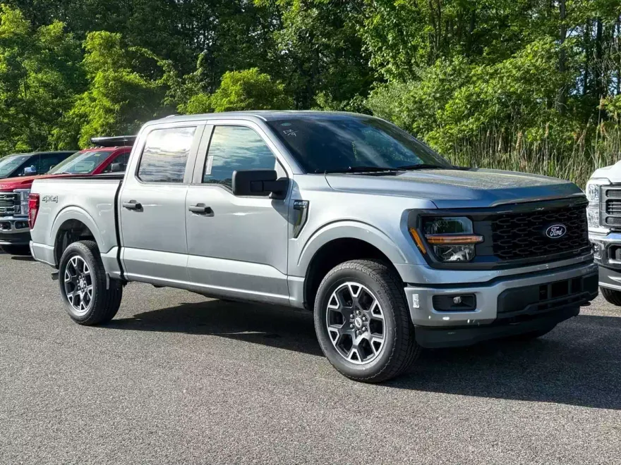 2025 Ford F-150 STX photo 1
