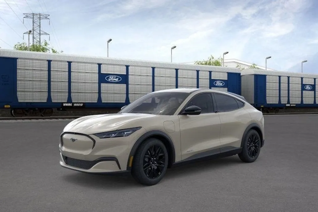 2025 Ford Mustang Mach-E Select photo 1