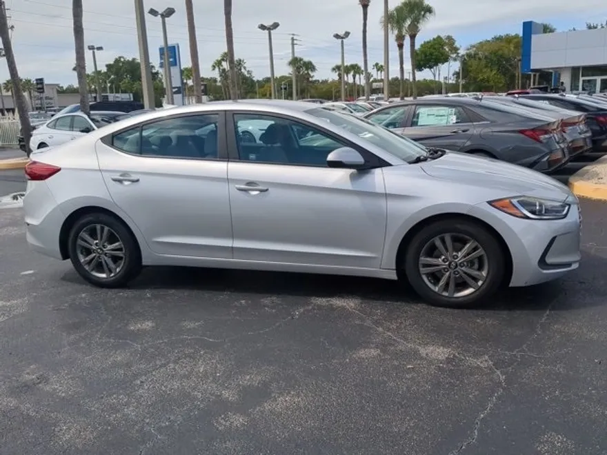 2018 Hyundai Elantra SEL Value Edition Limited photo 1