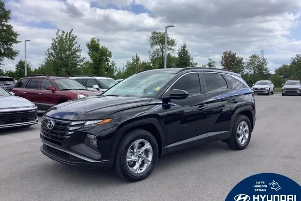 2024 Hyundai Tucson SEL photo 1