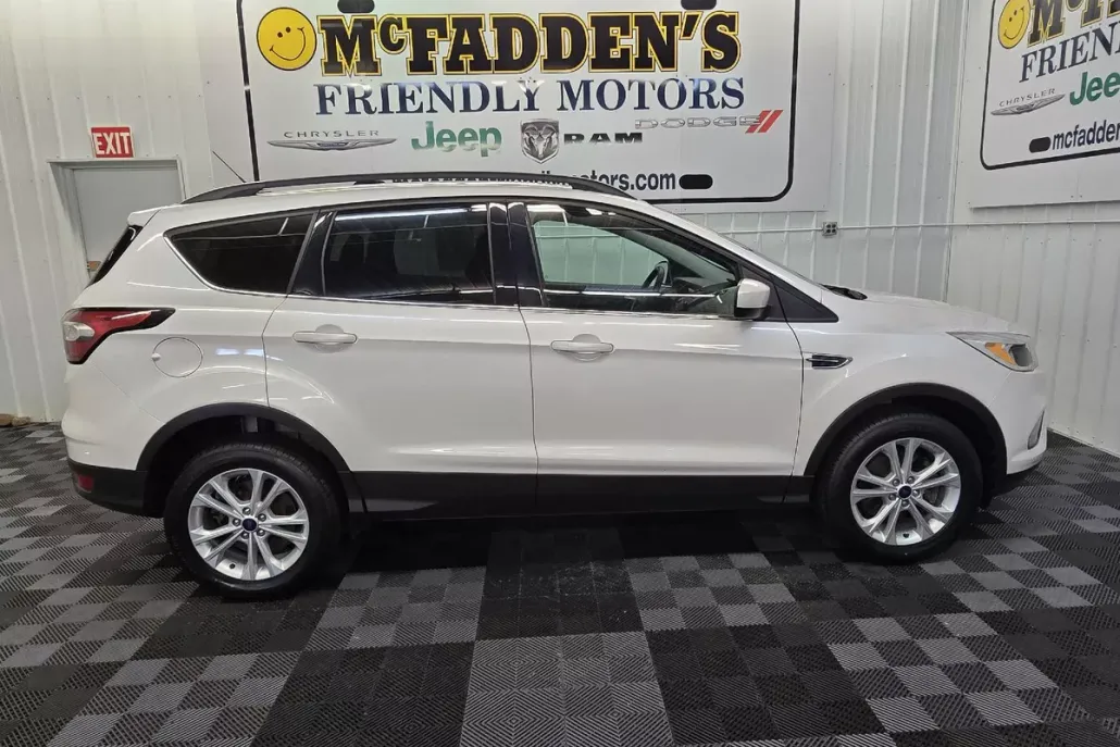 2018 Ford Escape SE photo 1